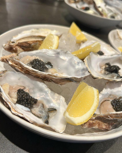 Østers med caviar til reception